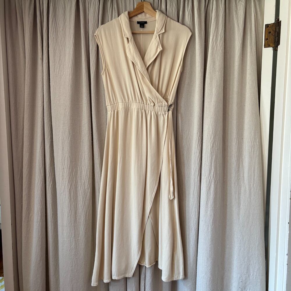 Halogen Viscose Wrap Dress Cream Collared V-Neck Midi Quiet Luxury Resort Small